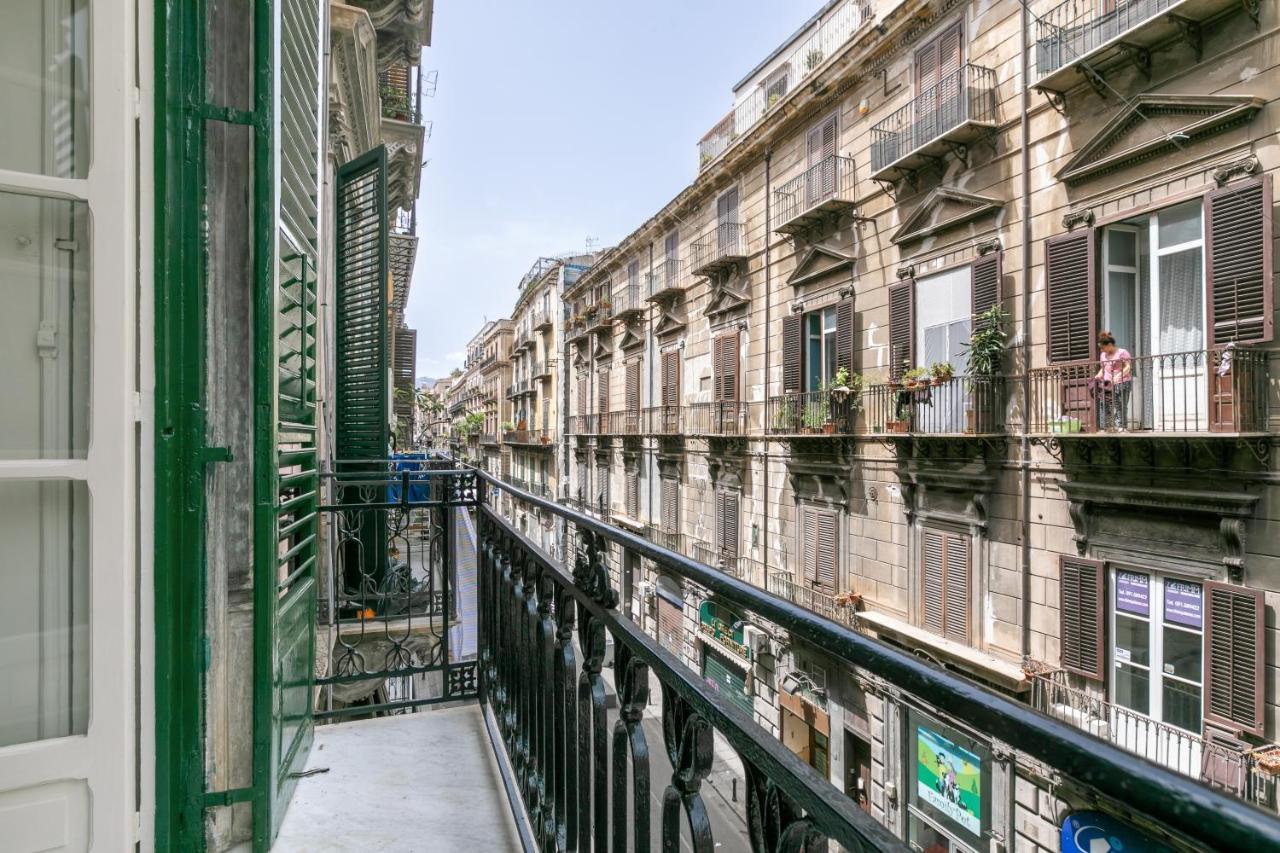 Vittorio Emanuele Charming Central Flats Palermo Eksteriør bilde